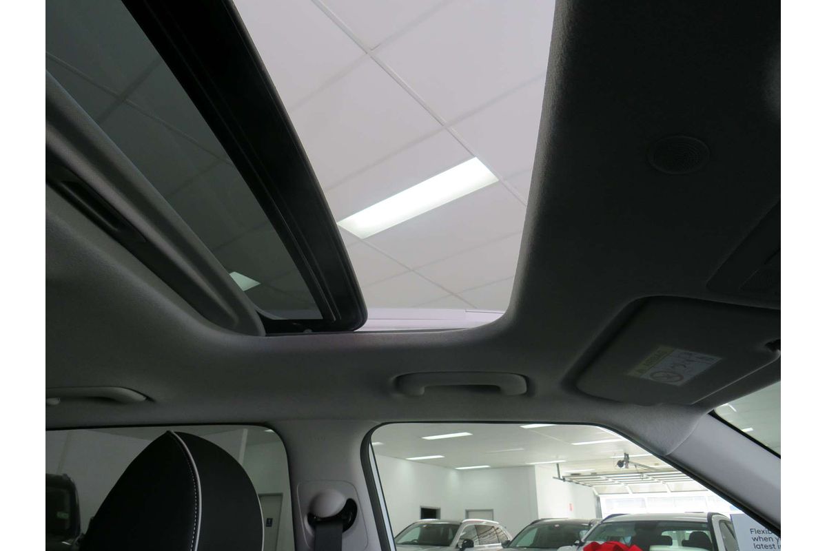 2025 Hyundai Venue Elite QX.V5