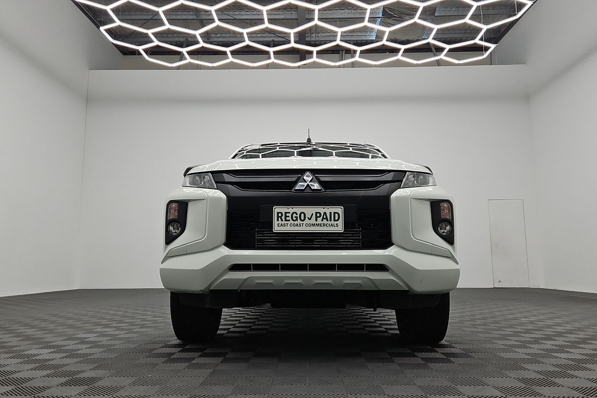 2020 Mitsubishi Triton GLX ADAS MR 4X4