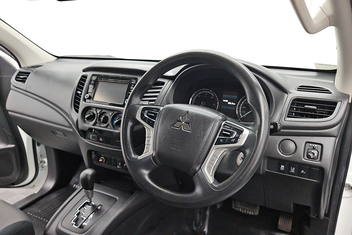 2020 Mitsubishi Triton GLX ADAS MR 4X4