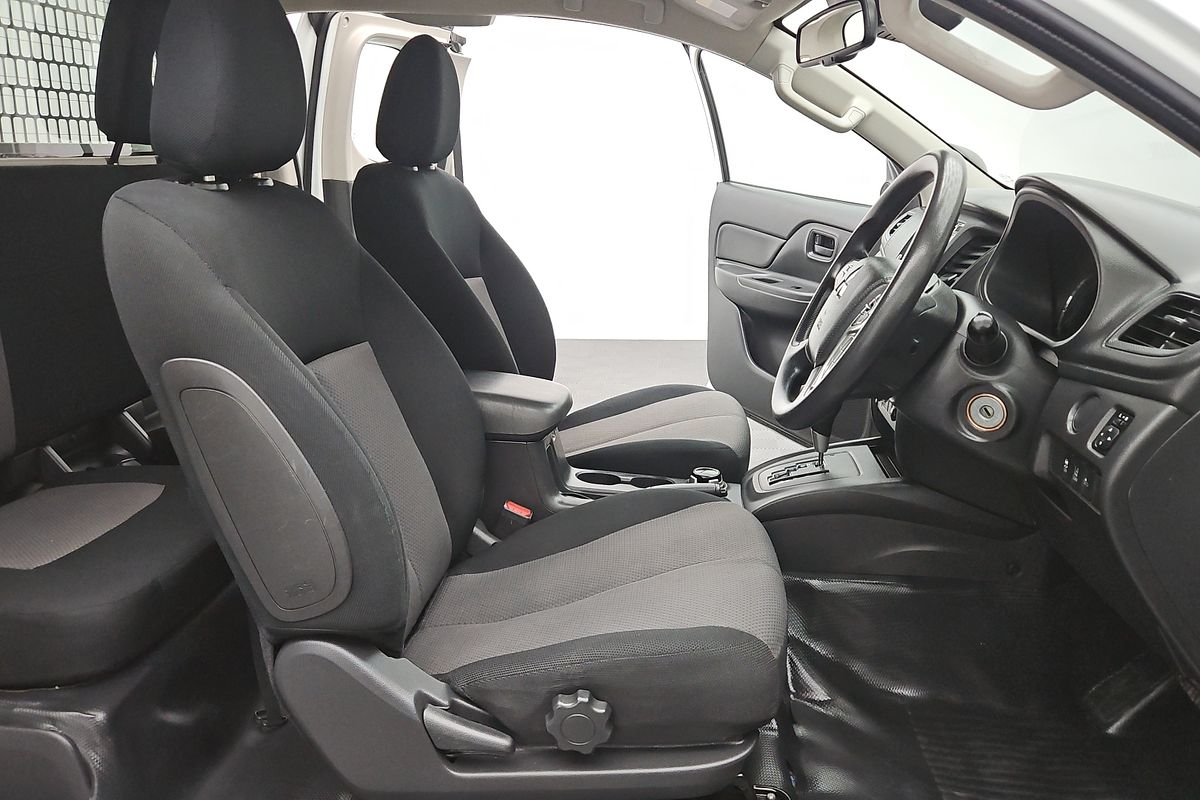 2020 Mitsubishi Triton GLX ADAS MR 4X4