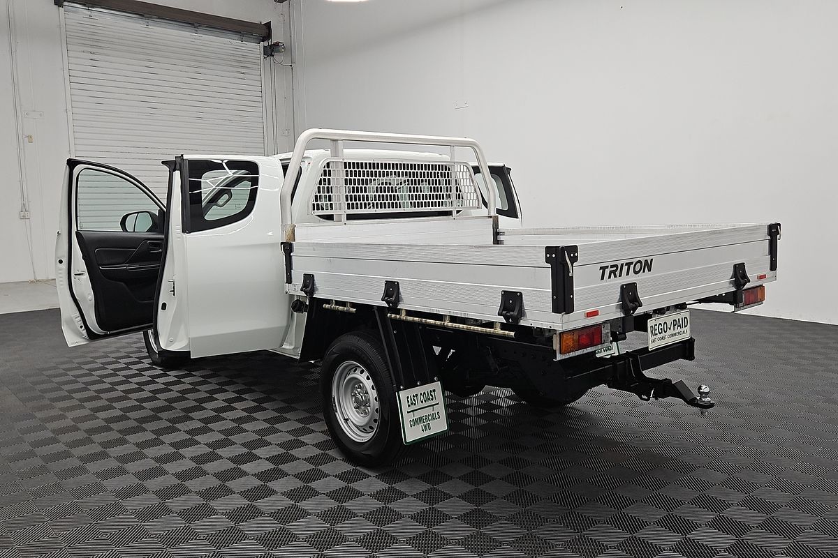 2020 Mitsubishi Triton GLX ADAS MR 4X4