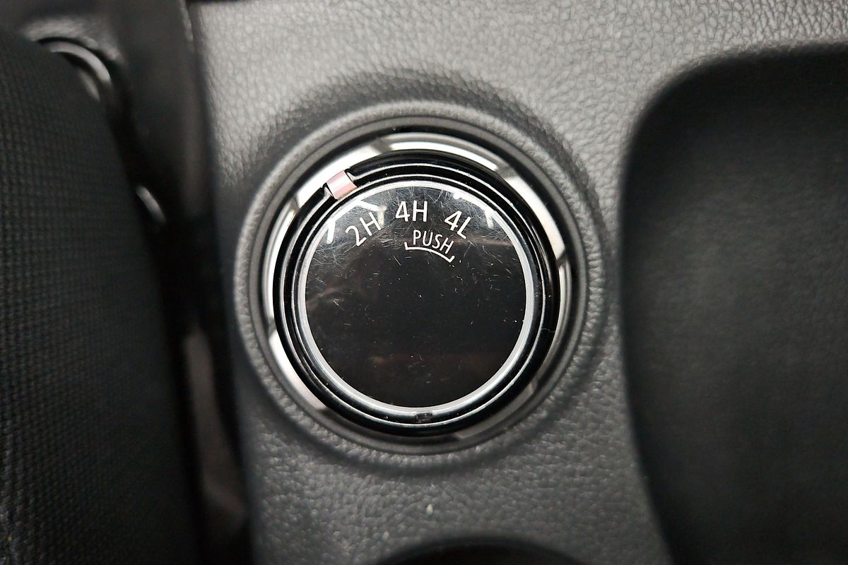 2020 Mitsubishi Triton GLX ADAS MR 4X4