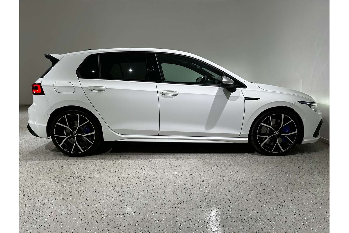 2023 Volkswagen Golf R 8
