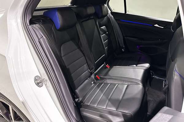 2023 Volkswagen Golf R 8