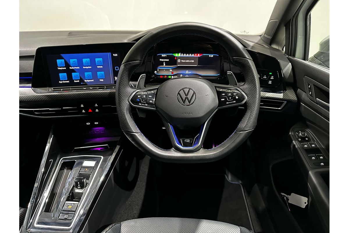 2023 Volkswagen Golf R 8
