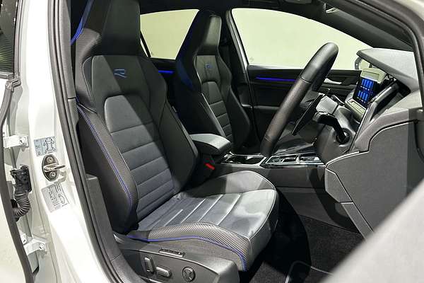 2023 Volkswagen Golf R 8
