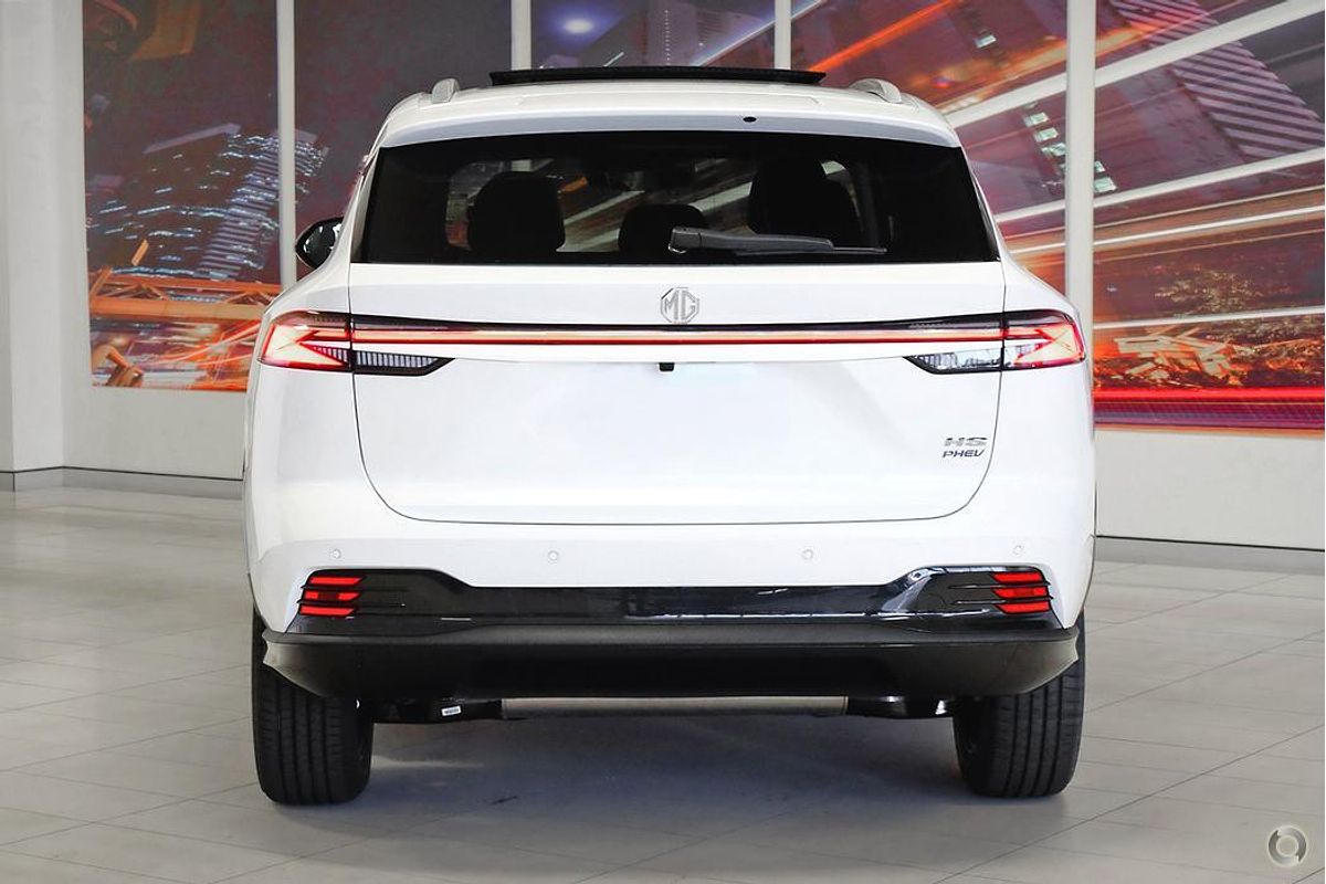 2025 MG HS Super Hybrid Essence AS33P
