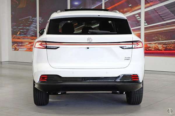 2025 MG HS Super Hybrid Essence AS33P