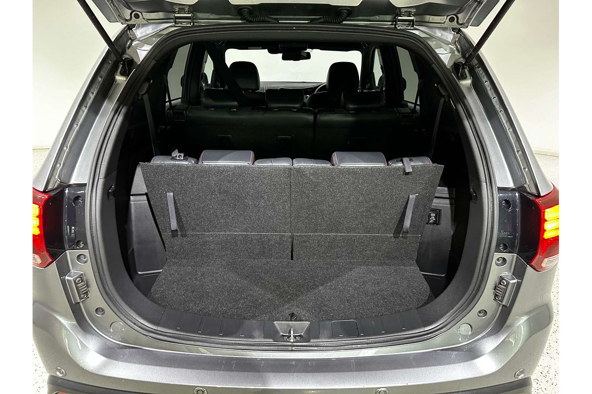 2021 Mitsubishi Outlander Black Edition ZL