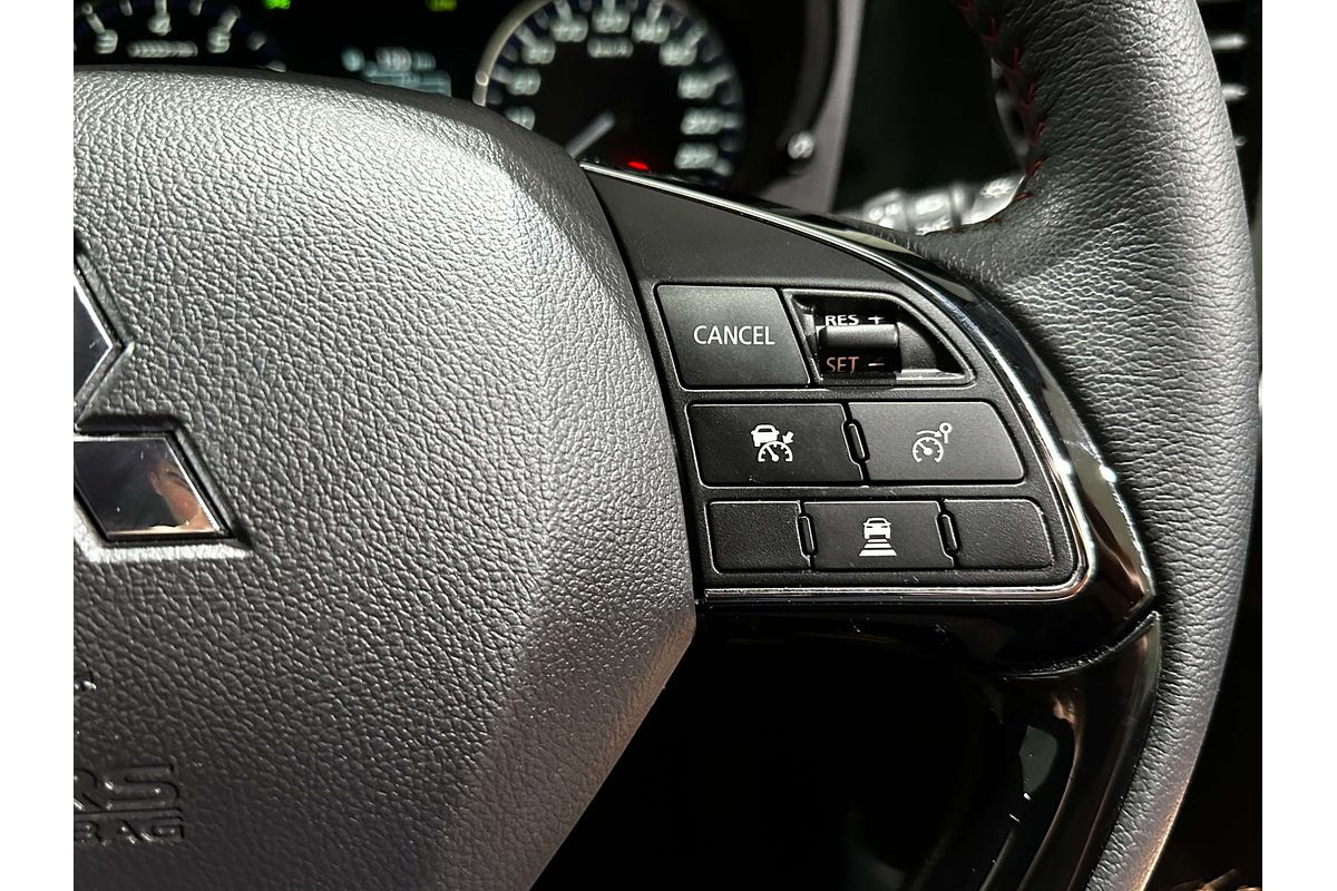 2021 Mitsubishi Outlander Black Edition ZL