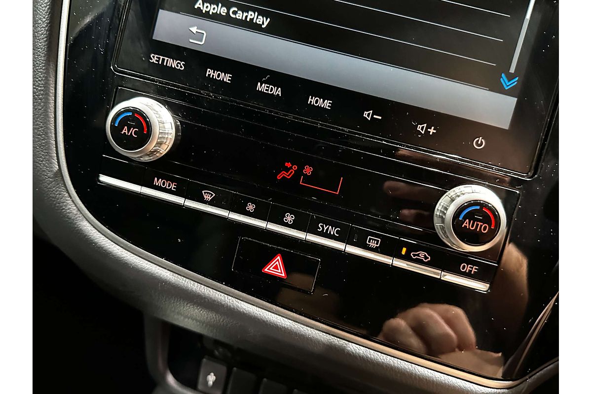 2021 Mitsubishi Outlander Black Edition ZL