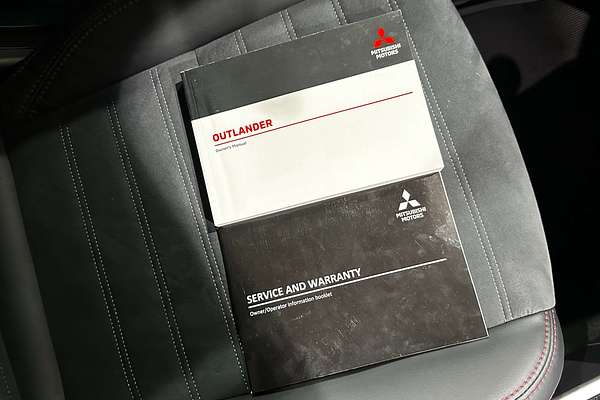 2021 Mitsubishi Outlander Black Edition ZL