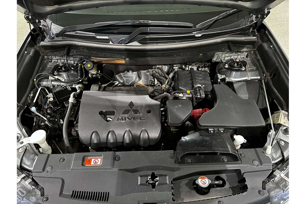 2021 Mitsubishi Outlander Black Edition ZL