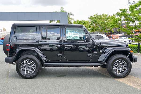 2024 Jeep Wrangler Unlimited Overland JL