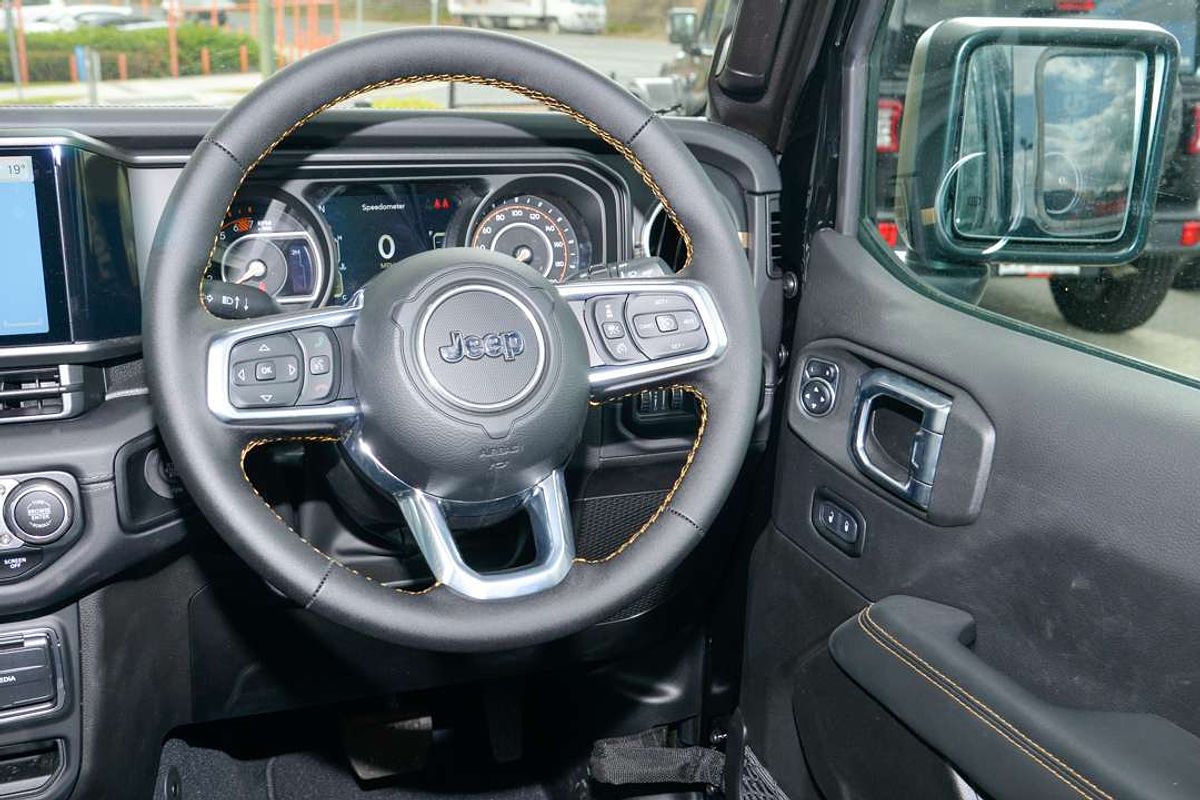 2024 Jeep Wrangler Unlimited Overland JL