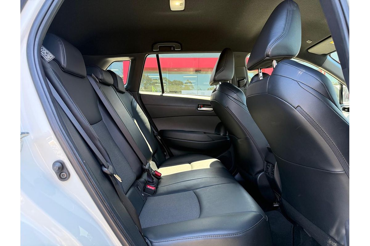 2022 Toyota Corolla Cross GXL MXGA10R