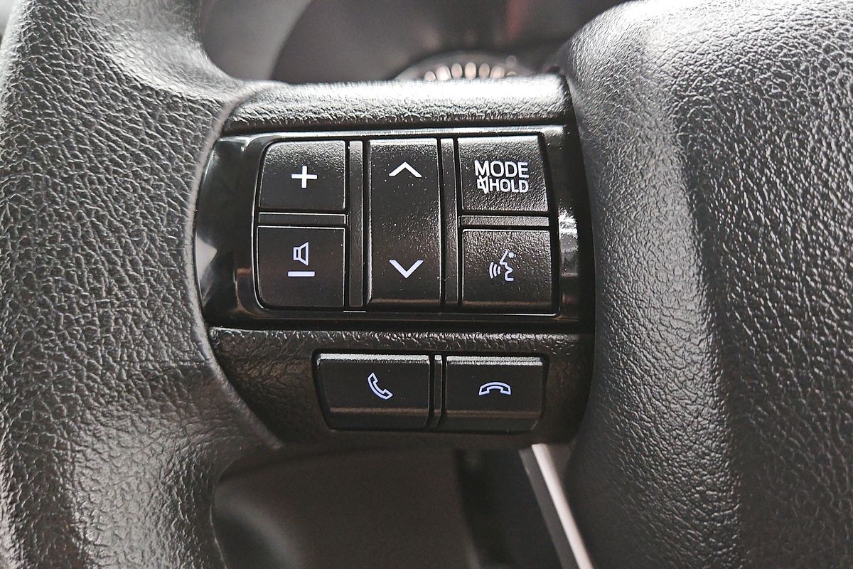 2021 Toyota Hilux SR GUN126R 4X4