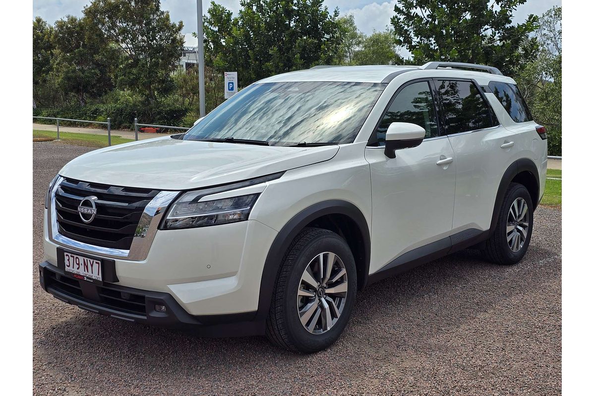 2024 Nissan Pathfinder Ti R53