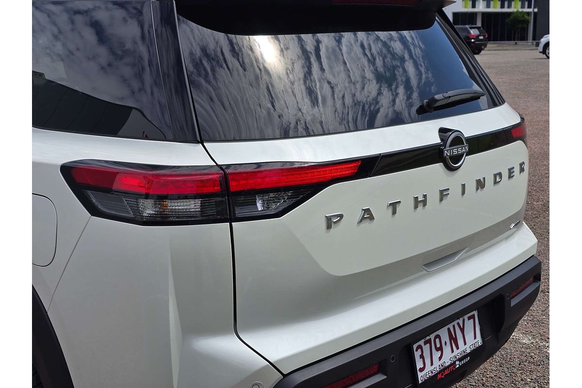 2024 Nissan Pathfinder Ti R53