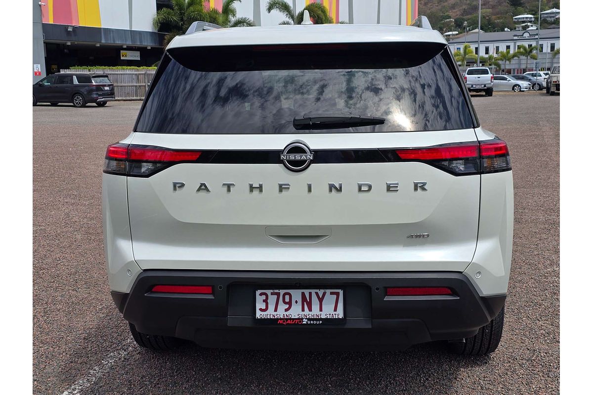 2024 Nissan Pathfinder Ti R53