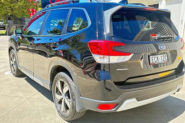 2019 Subaru Forester 2.5i-S S5