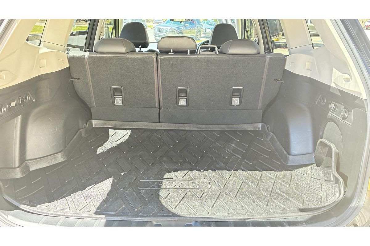 2019 Subaru Forester 2.5i-S S5