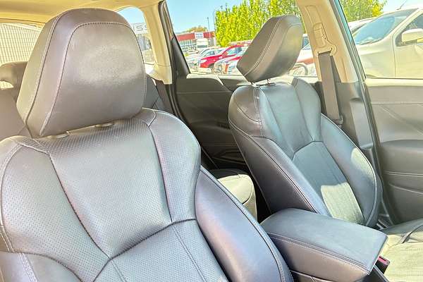 2019 Subaru Forester 2.5i-S S5