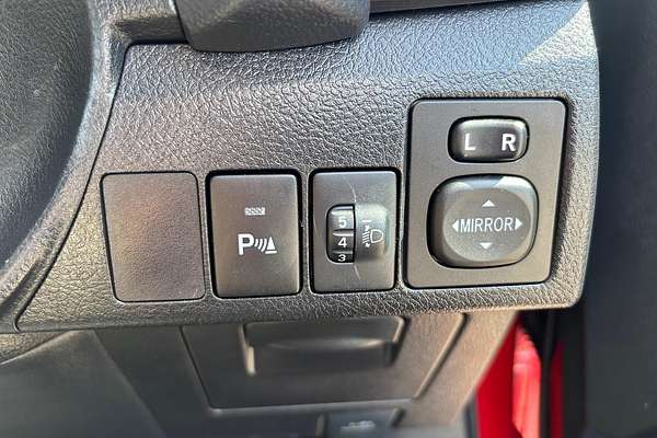 2015 Toyota Corolla Ascent Sport ZRE182R