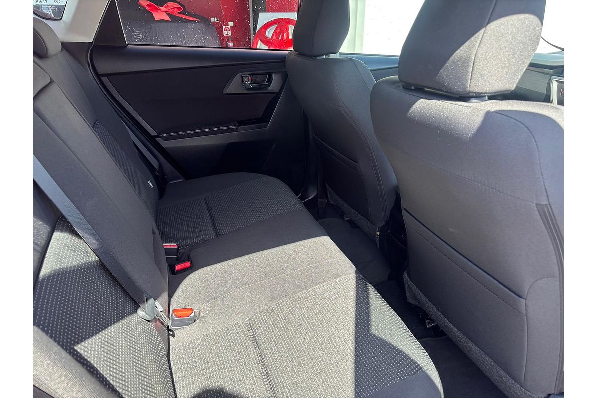 2015 Toyota Corolla Ascent Sport ZRE182R