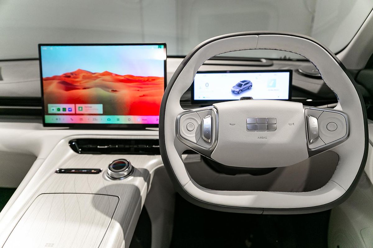 2025 Geely EX5 Inspire E245