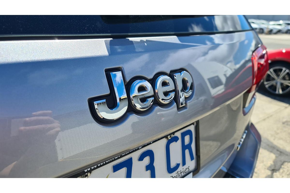 2017 Jeep Grand Cherokee Laredo WK