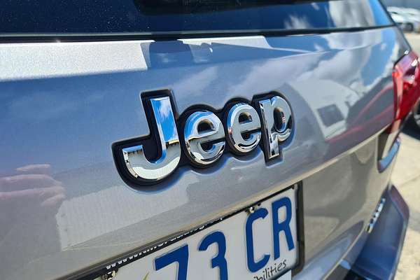 2017 Jeep Grand Cherokee Laredo WK