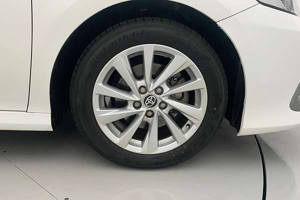 2021 Toyota Camry Ascent AXVH70R