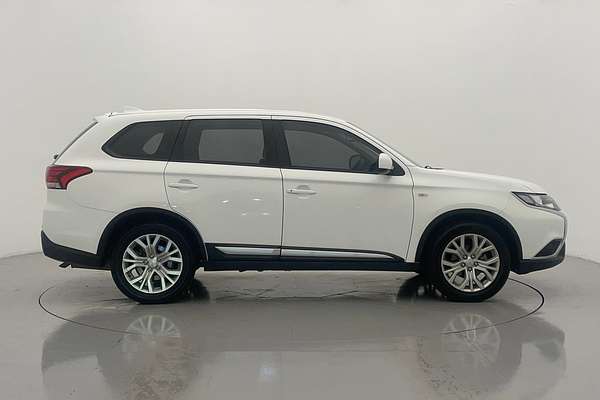 2020 Mitsubishi Outlander ES ZL