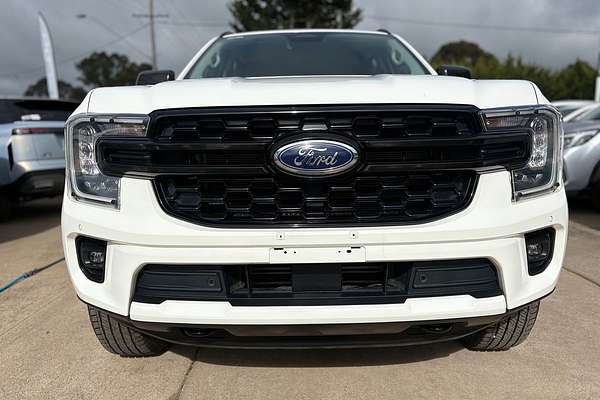 2023 Ford Everest Ambiente 2.0L