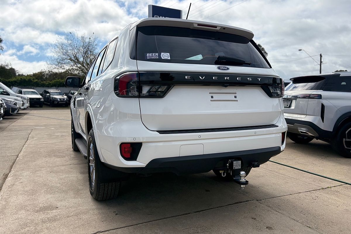 2023 Ford Everest Ambiente 2.0L