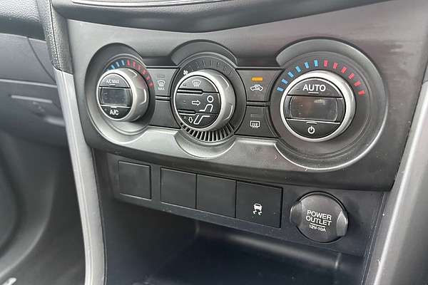 2016 Mazda BT-50 XTR Hi-Rider UR Rear Wheel Drive