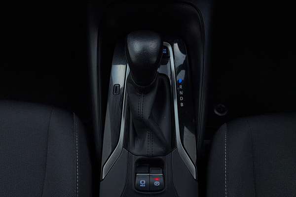 2021 Toyota Corolla SX Hybrid ZWE211R