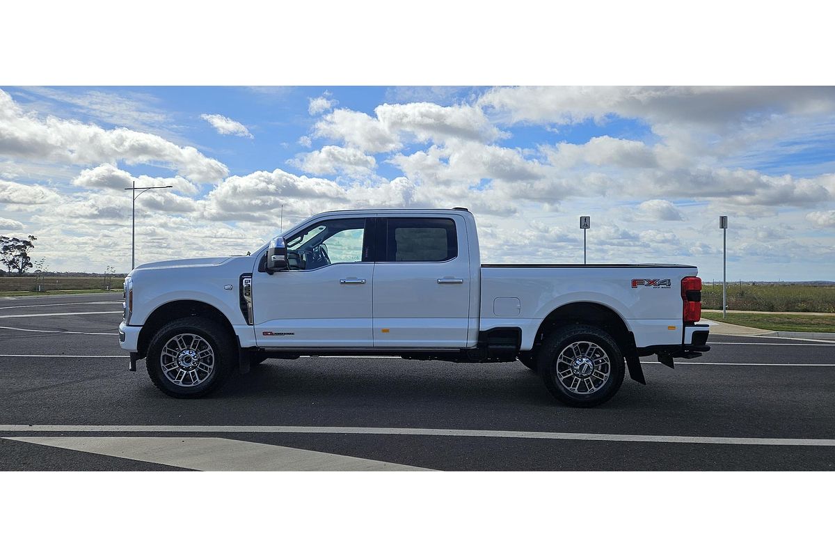 2024 Ford F350 Limited 4X4