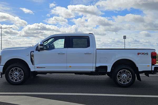 2024 Ford F350 Limited 4X4