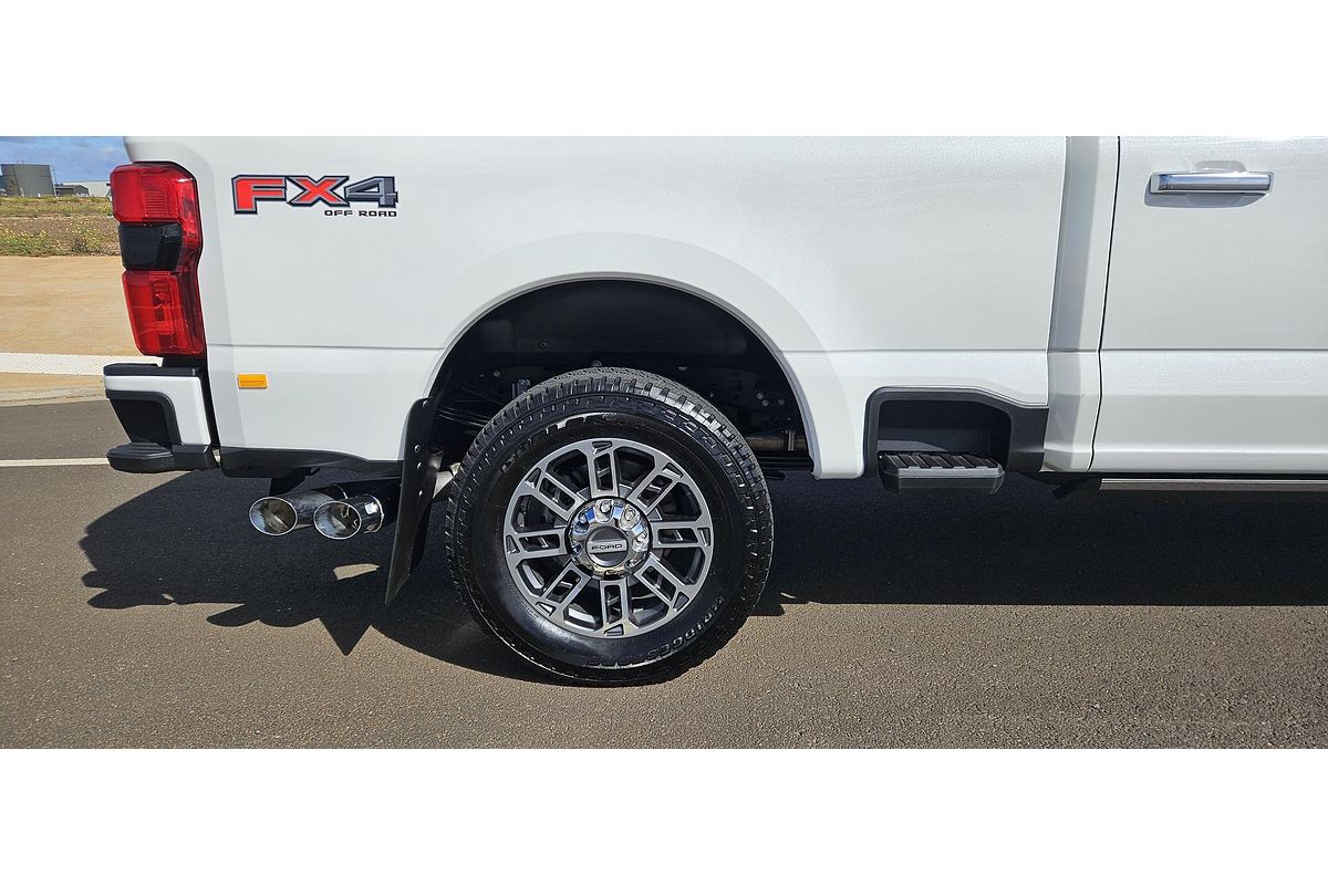2024 Ford F350 Limited 4X4