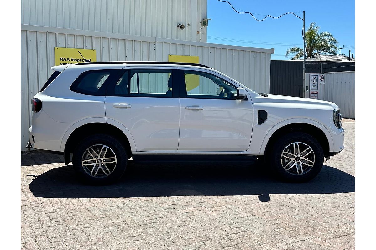 2024 Ford Everest Ambiente 2.0L