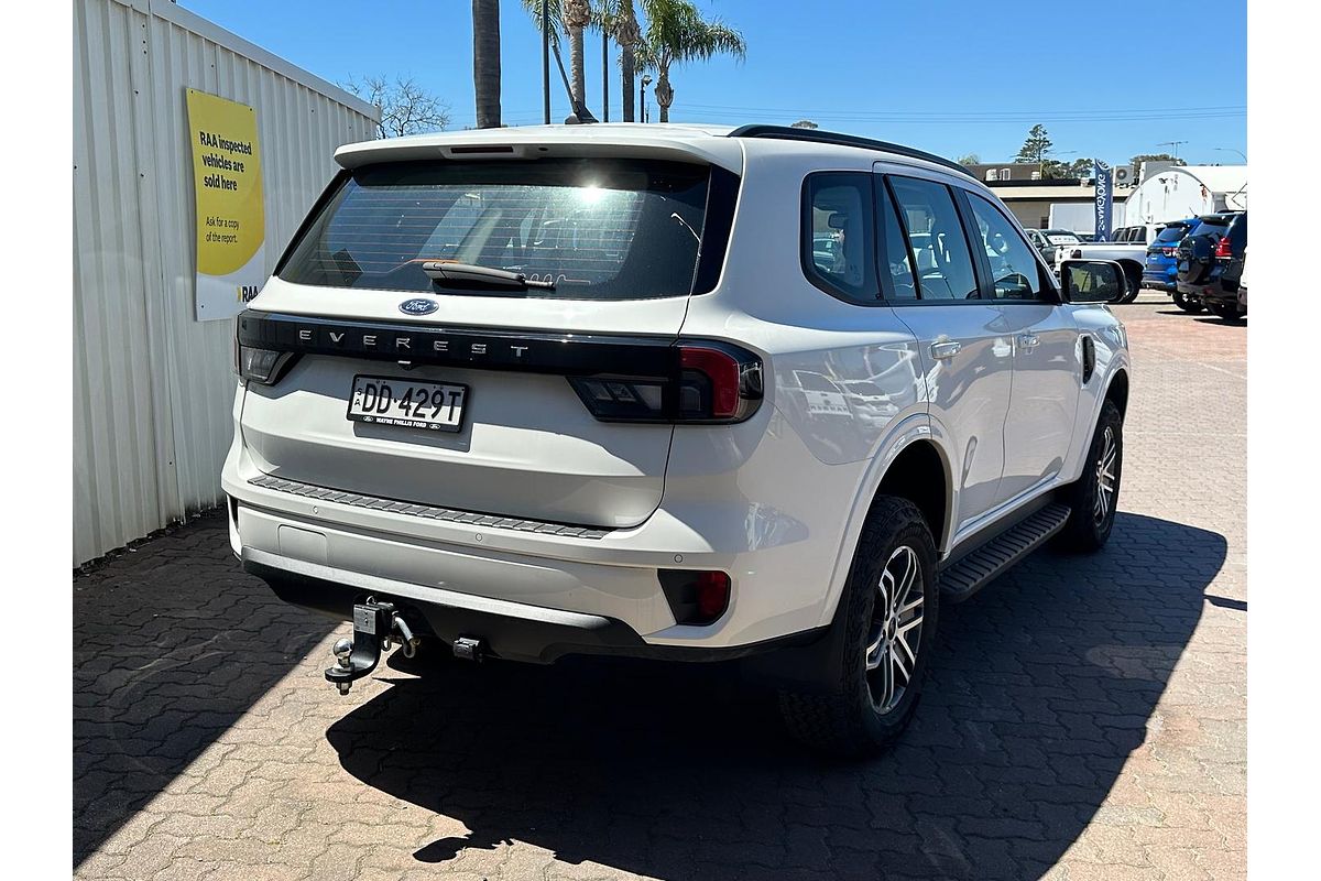 2024 Ford Everest Ambiente 2.0L