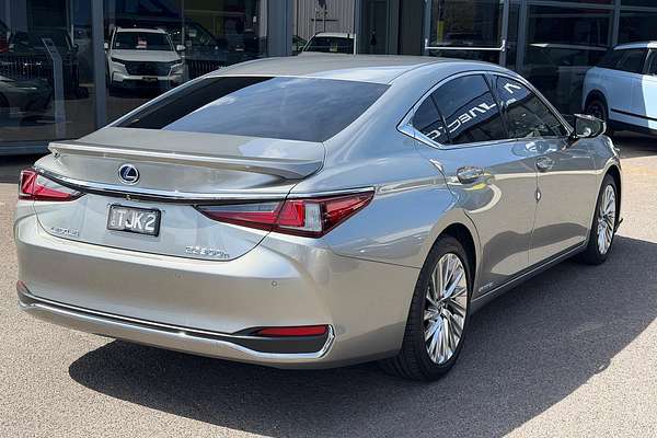 2021 Lexus ES ES300h Sports Luxury AXZH10R