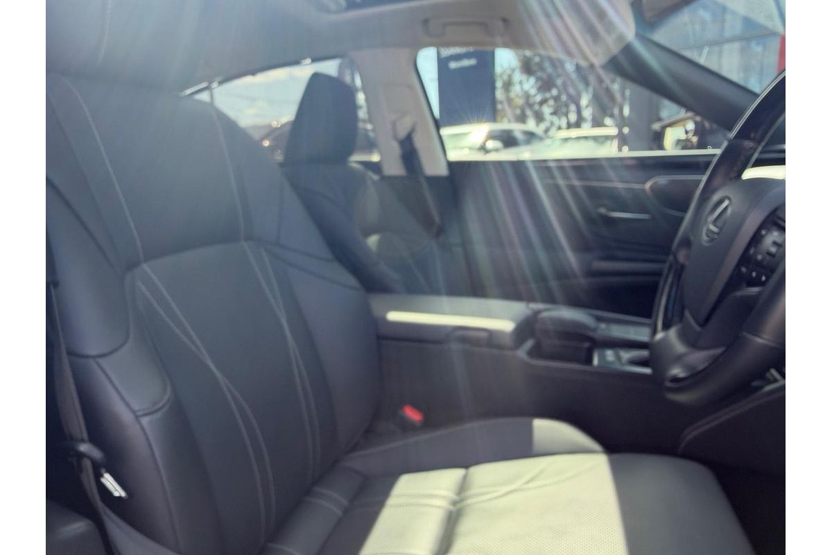 2021 Lexus ES ES300h Sports Luxury AXZH10R