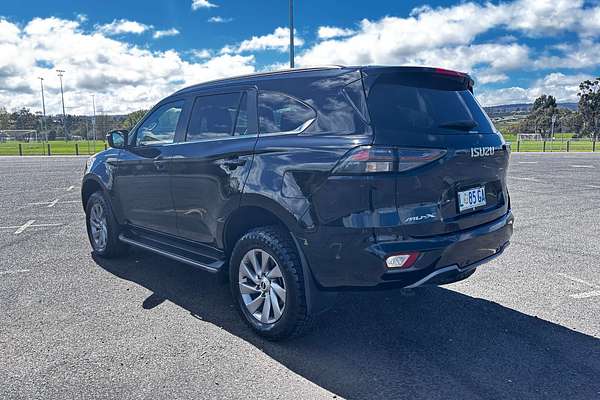 2023 Isuzu MU-X LS-U