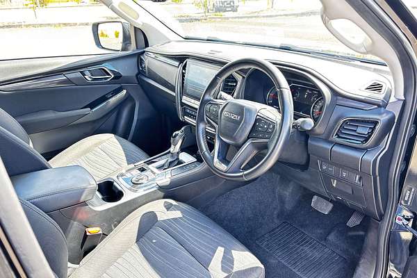 2023 Isuzu MU-X LS-U