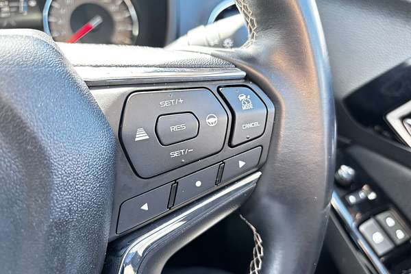 2023 Isuzu MU-X LS-U