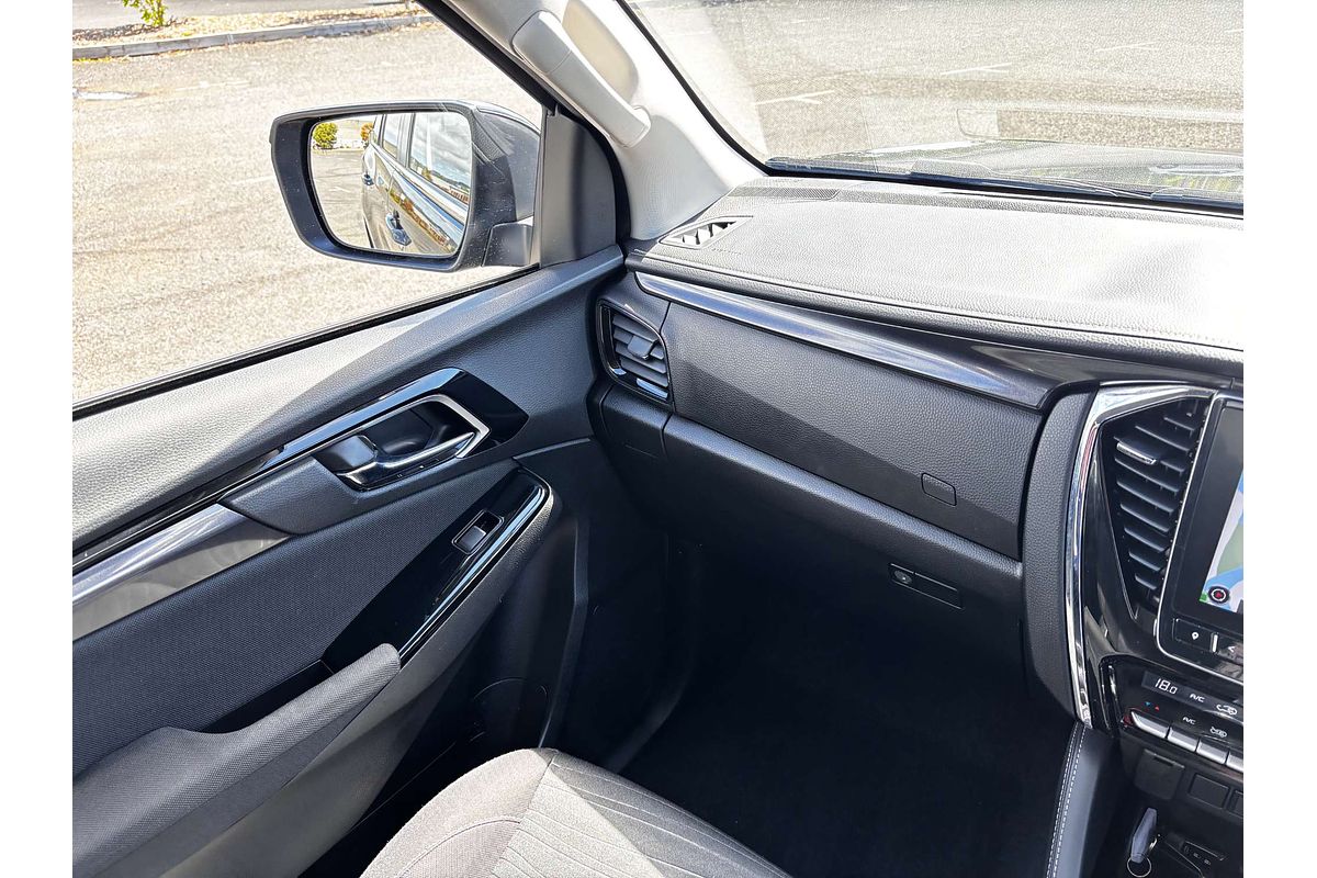 2023 Isuzu MU-X LS-U