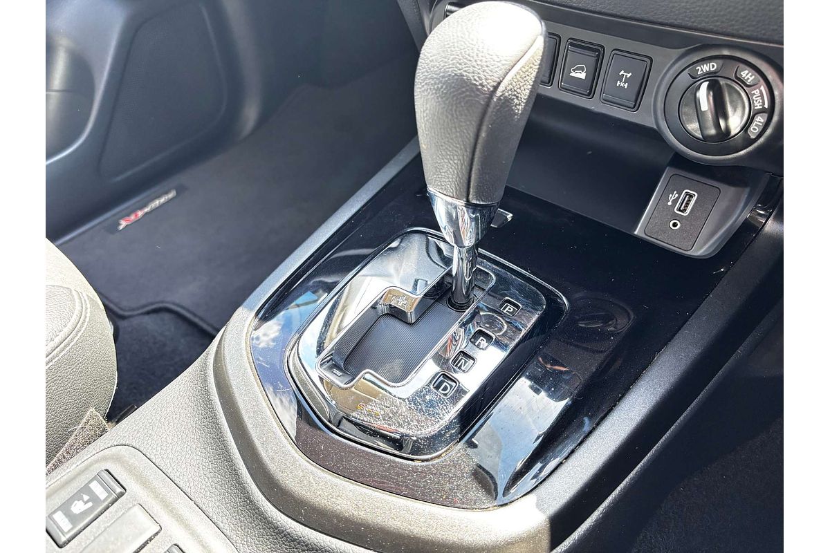 2023 Nissan Navara PRO-4X D23 4X4